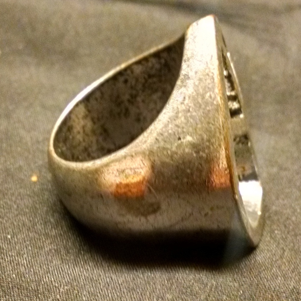 Rare Vintage Antique Style Heart Peace Sign Ring - Picture 12 of 14